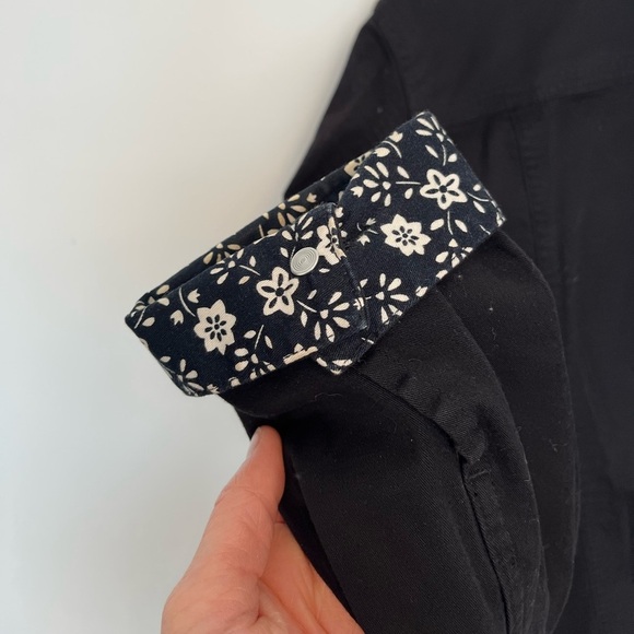 Jeanne Pierre Women's Black Denim Jacket size large - Picture 6 of 6